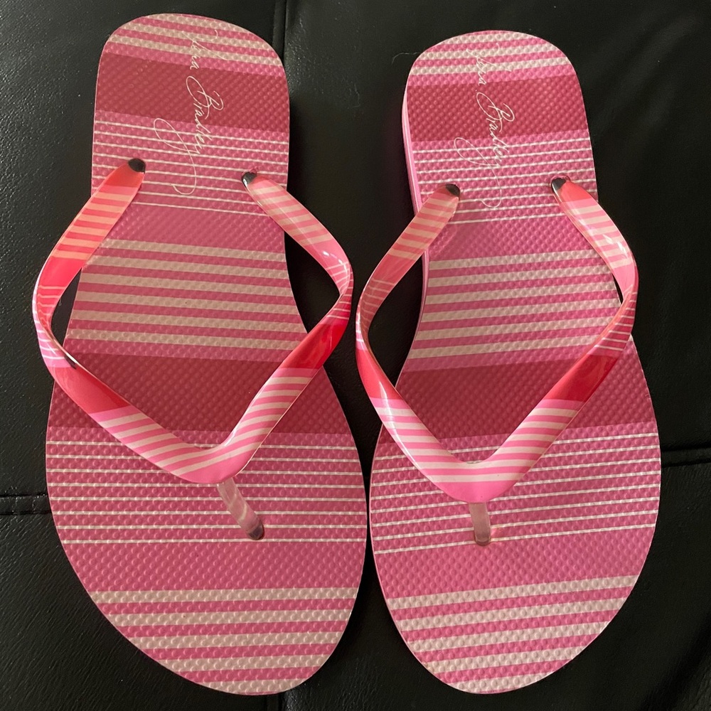 Vera Bradley Sandals